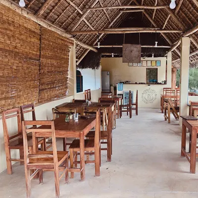 THE PLANTS restaurant