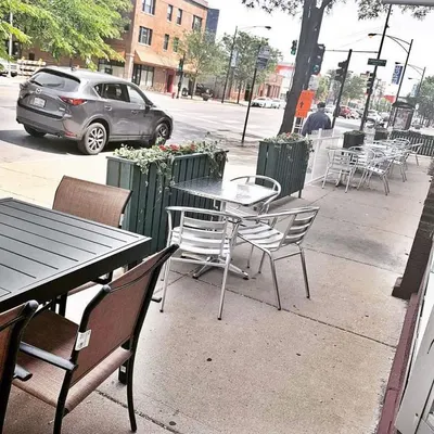 Alice & Friends' Vegan Kitchen restaurant