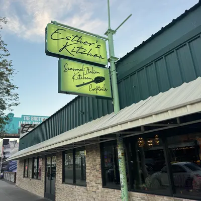 Esther's Kitchen restaurant