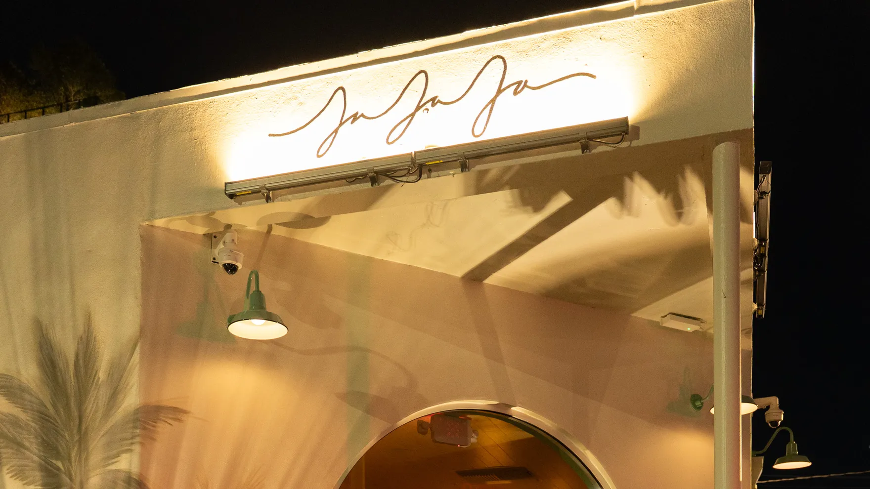 Jajaja Mexicana restaurant in Miami