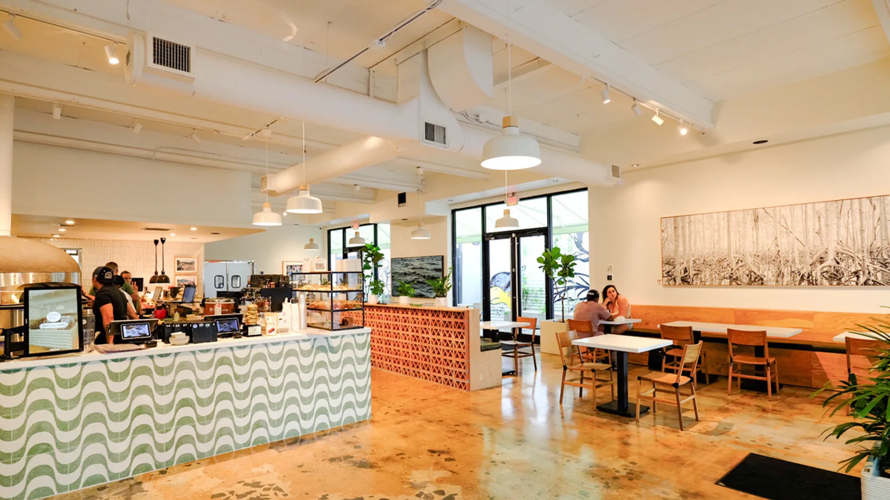 Love Life Cafe restaurant in Miami
