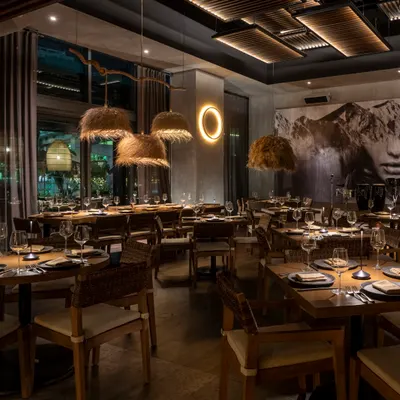 RosaNegra Miami restaurant