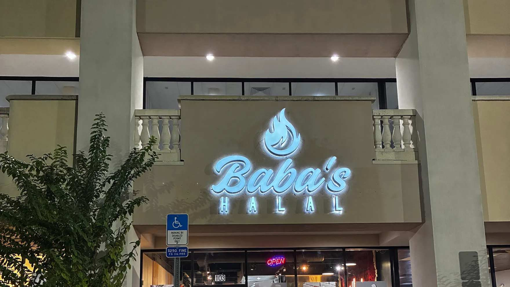 Baba's Halal restaurant in Orlando