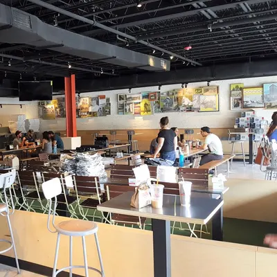 Lazy Moon Pizza restaurant