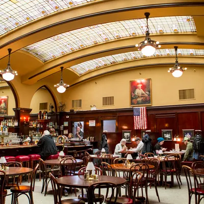 Huber's Cafe restaurant