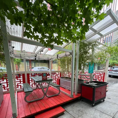 Luc Lac Vietnamese Kitchen restaurant