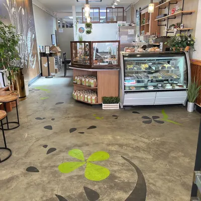 Nuflours Bakery restaurant