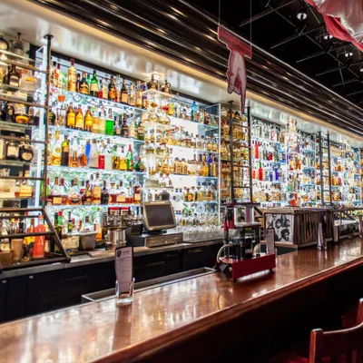 Von's 1000Spirits restaurant