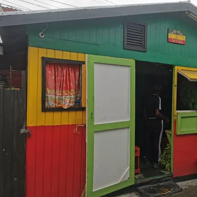 Kings & Queens Ital Shop restaurant