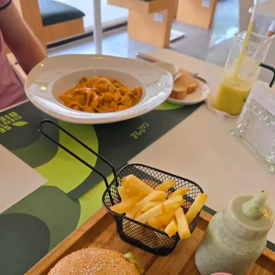 Camil Deli (Gluten Free) restaurant