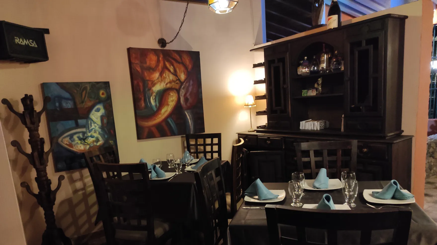 La tertulia del bunker restaurant in Aragua