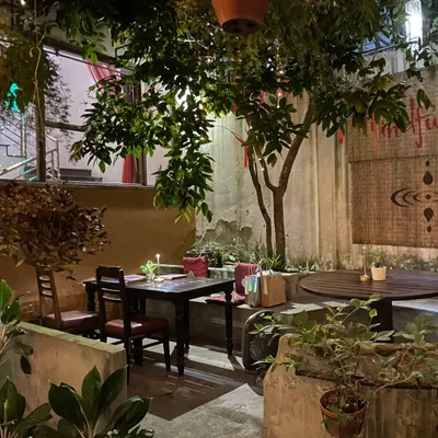 Shamballa Vegetarian, Restaurant & Lounge - Sai Gon restaurant
