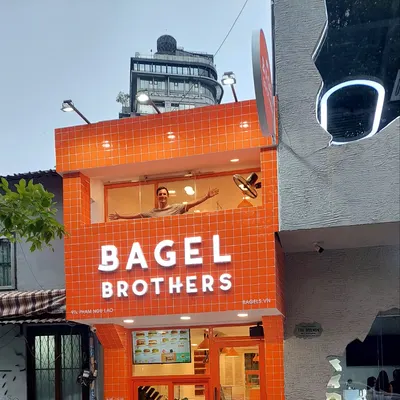 Bagel Brothers - District 1 restaurant