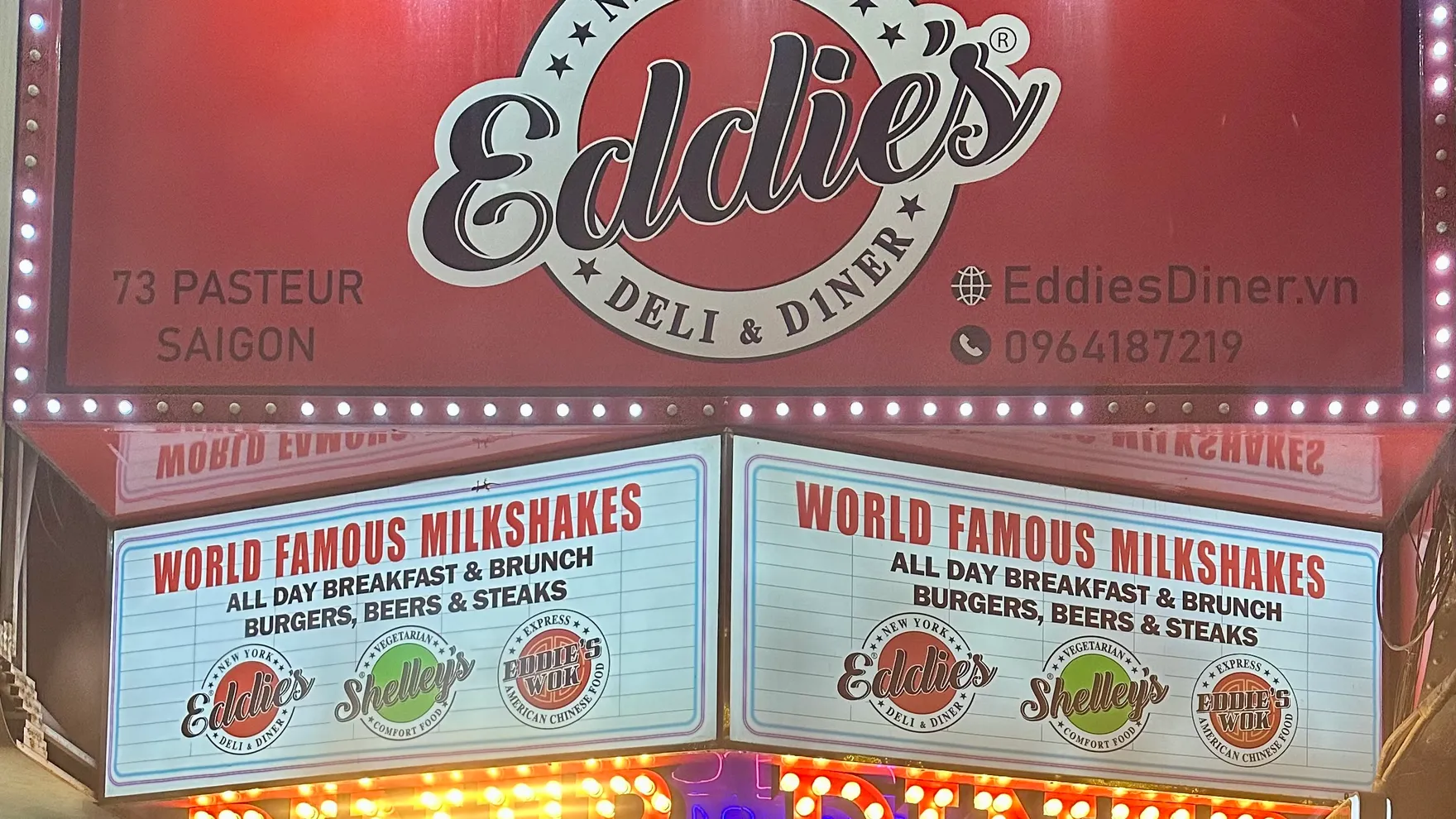 Eddie's (District 1) New York Deli & Diner restaurant in Sài Gòn