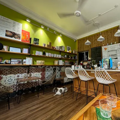 Silvi Coffee Roasters / Gluten-free Gourmet restaurant