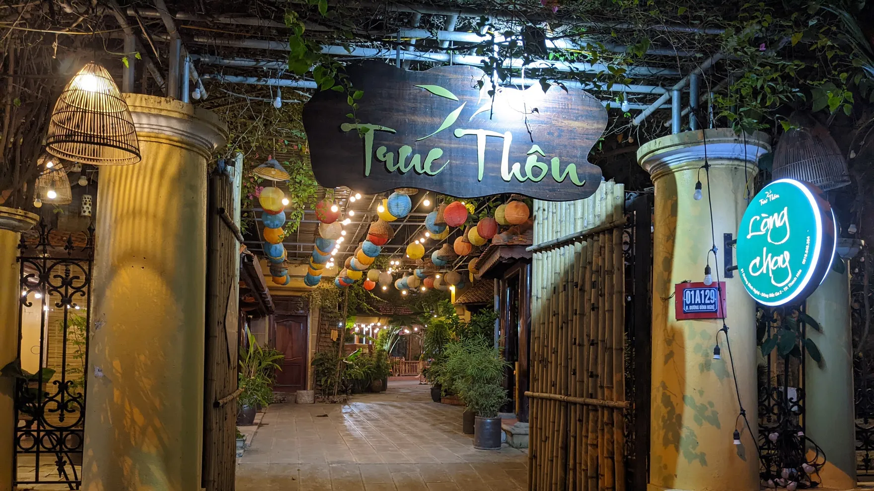 Nhà Hàng Chay TRÚC THÔN restaurant in Hạc Thành