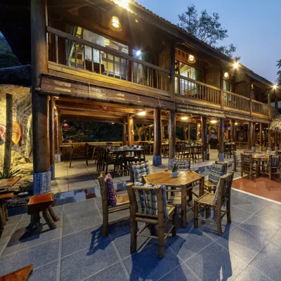 Quán Mộc Pù Luông restaurant