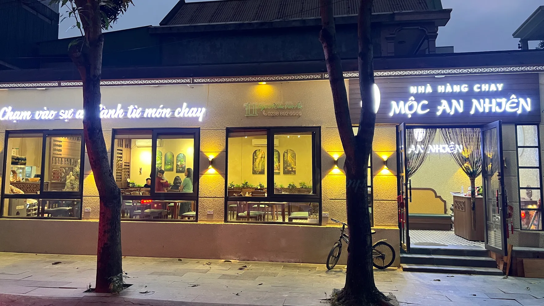 Nhà hàng chay Mộc An Nhiên restaurant in Nghệ An